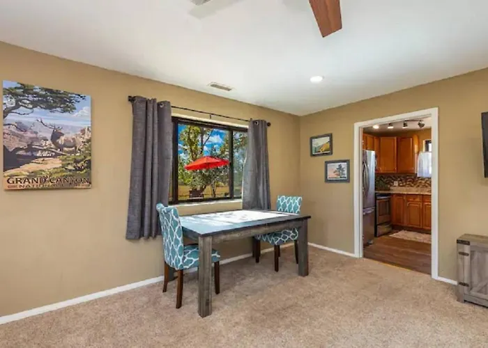Holiday home Family Retreat *